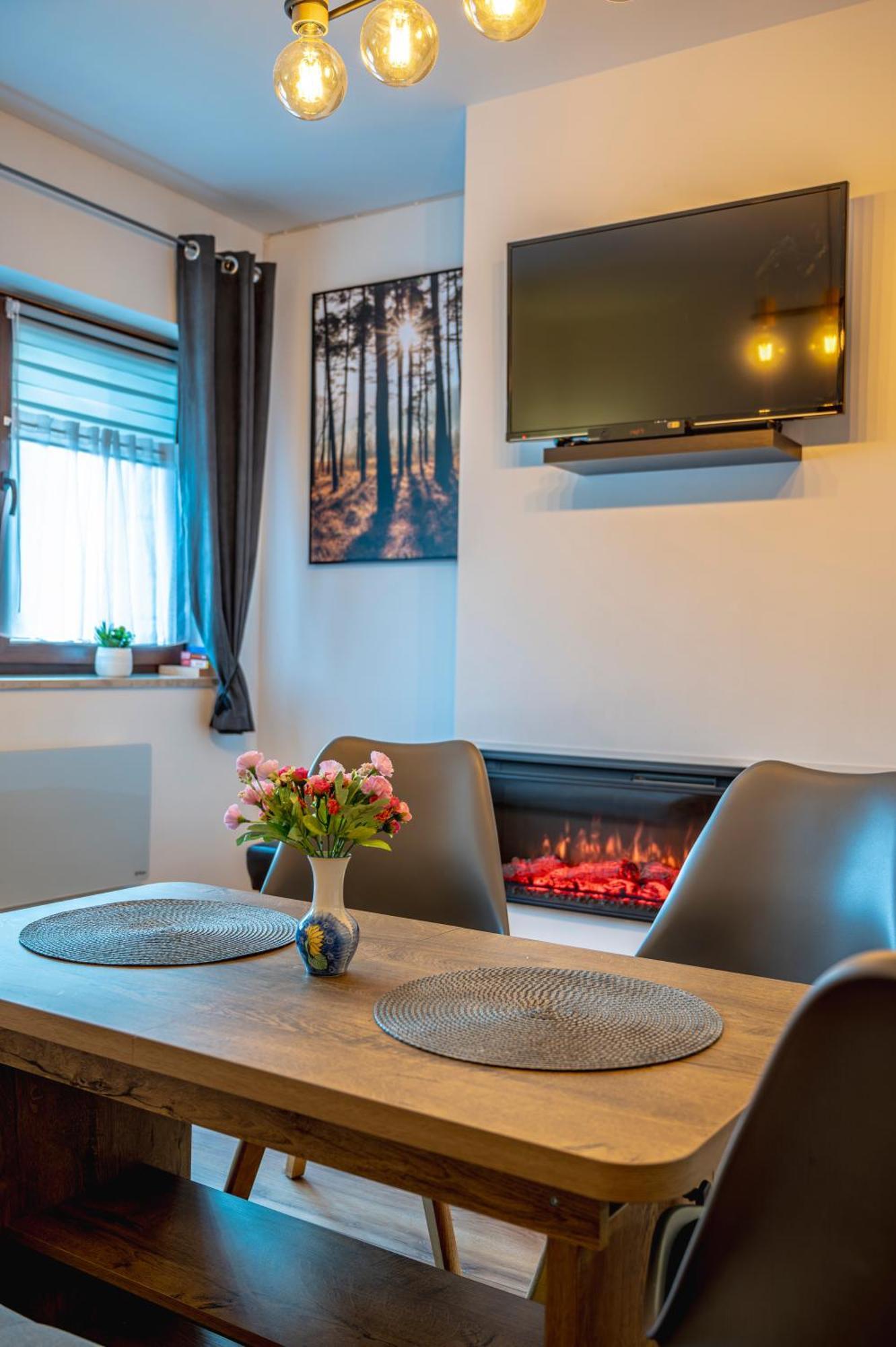 Apartament Cztery Pory Roku Białka Esterno foto